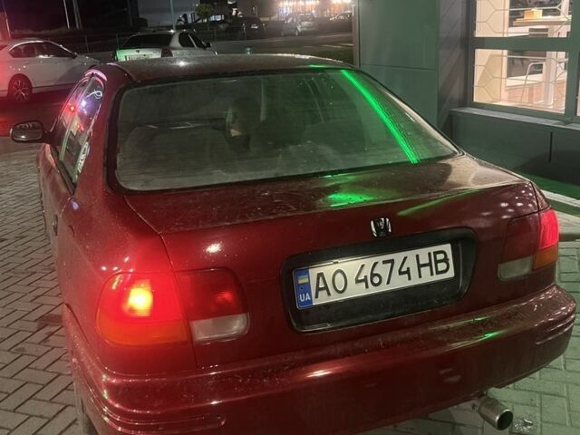 Красный Хонда Цивик, объемом двигателя 1.4 л и пробегом 326 тыс. км за 3300 $, фото 4 на Automoto.ua