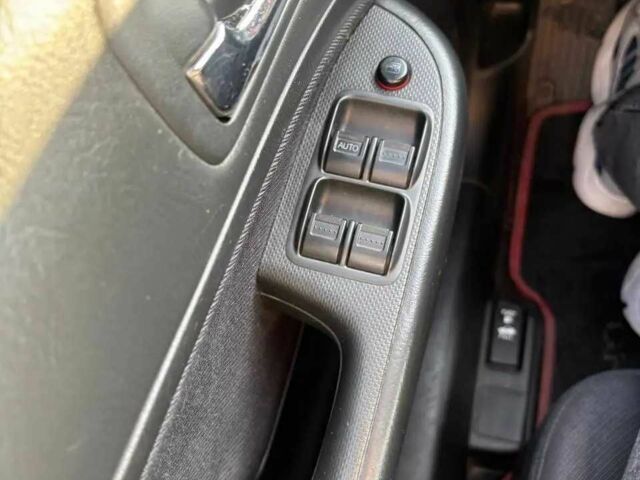 Красный Хонда Цивик, объемом двигателя 1.6 л и пробегом 424 тыс. км за 3000 $, фото 12 на Automoto.ua