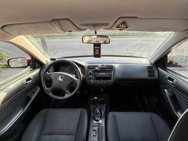 Красный Хонда Цивик, объемом двигателя 1.6 л и пробегом 424 тыс. км за 3000 $, фото 6 на Automoto.ua