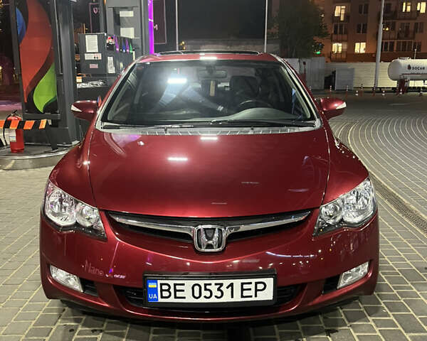 Красный Хонда Цивик, объемом двигателя 1.8 л и пробегом 105 тыс. км за 7000 $, фото 2 на Automoto.ua