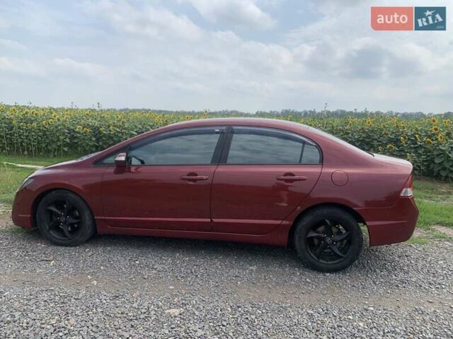 Красный Хонда Цивик, объемом двигателя 1.8 л и пробегом 315 тыс. км за 5900 $, фото 2 на Automoto.ua