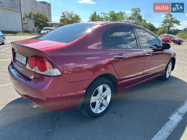 Красный Хонда Цивик, объемом двигателя 1.8 л и пробегом 231 тыс. км за 6500 $, фото 8 на Automoto.ua