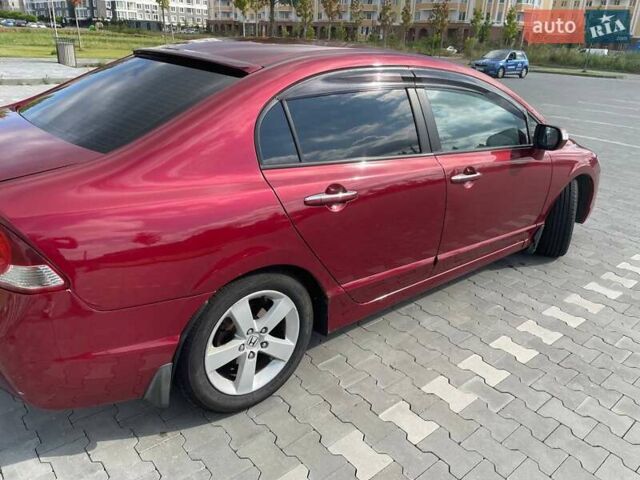 Красный Хонда Цивик, объемом двигателя 1.8 л и пробегом 245 тыс. км за 6200 $, фото 2 на Automoto.ua