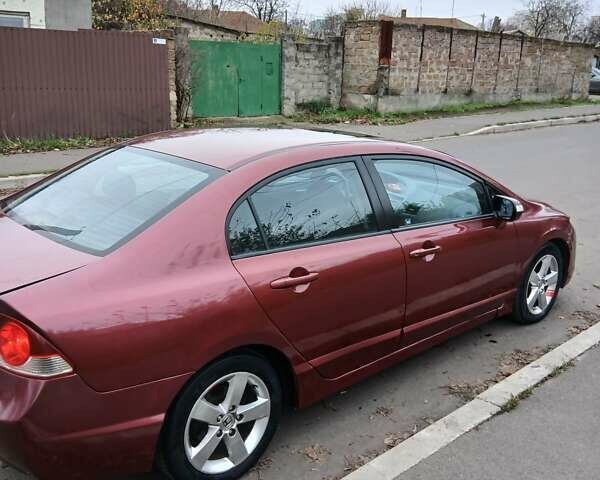 Червоний Хонда Сівік, об'ємом двигуна 1.8 л та пробігом 275 тис. км за 5700 $, фото 4 на Automoto.ua