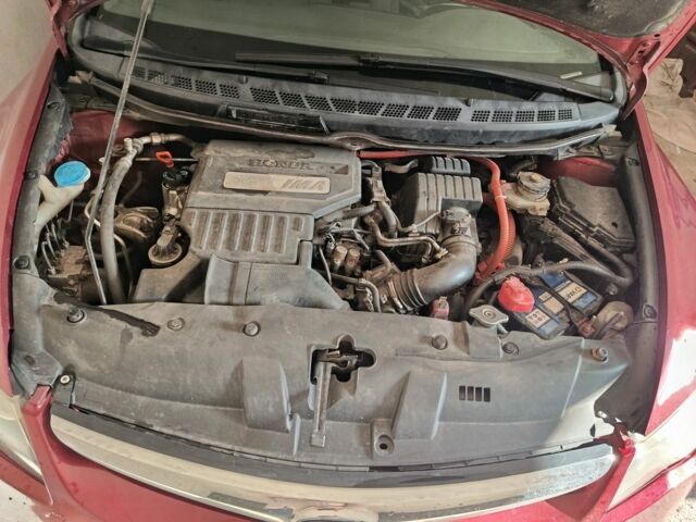 Червоний Хонда Сівік, об'ємом двигуна 1 л та пробігом 30 тис. км за 4700 $, фото 1 на Automoto.ua