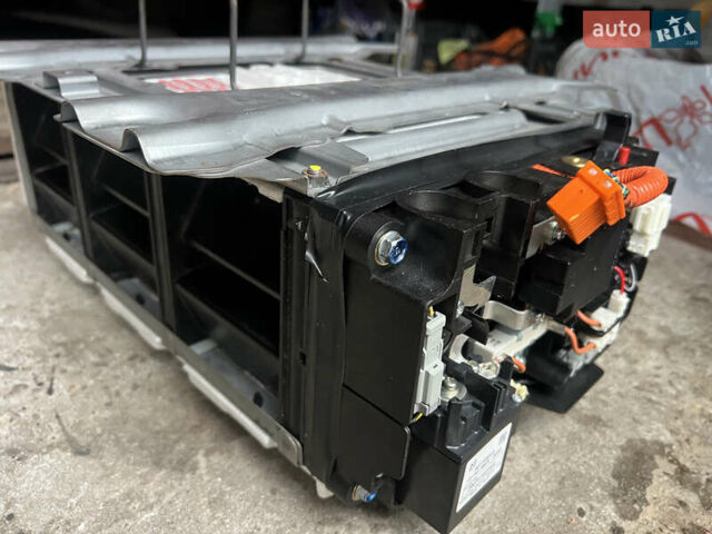 Красный Хонда Цивик, объемом двигателя 1.3 л и пробегом 321 тыс. км за 5650 $, фото 57 на Automoto.ua