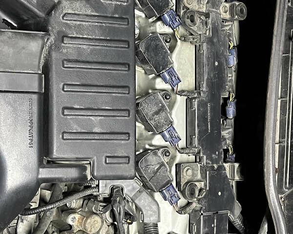 Красный Хонда Цивик, объемом двигателя 1.3 л и пробегом 321 тыс. км за 5650 $, фото 54 на Automoto.ua