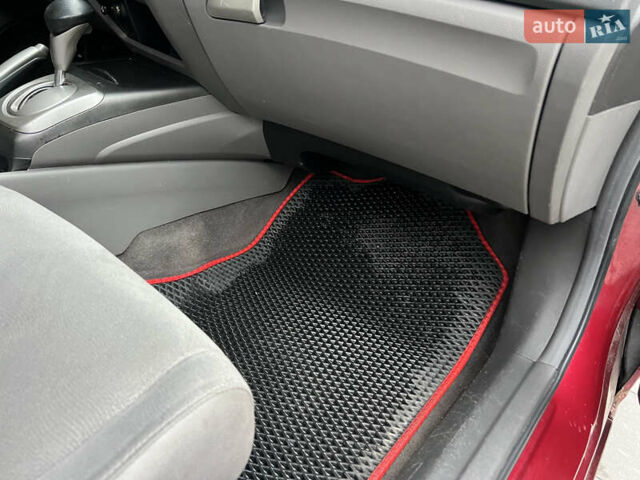 Красный Хонда Цивик, объемом двигателя 1.3 л и пробегом 321 тыс. км за 5650 $, фото 41 на Automoto.ua