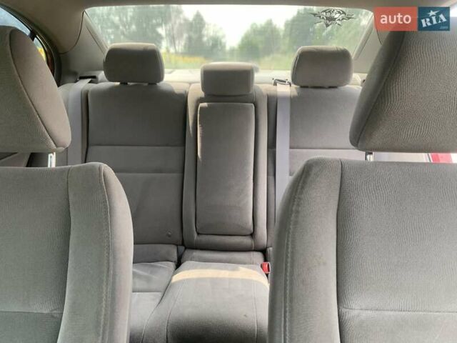 Красный Хонда Цивик, объемом двигателя 1.8 л и пробегом 315 тыс. км за 5900 $, фото 12 на Automoto.ua