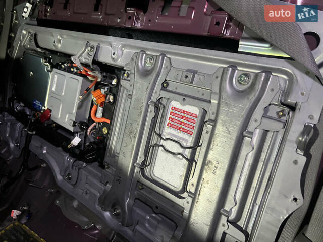 Красный Хонда Цивик, объемом двигателя 1.3 л и пробегом 321 тыс. км за 5650 $, фото 59 на Automoto.ua