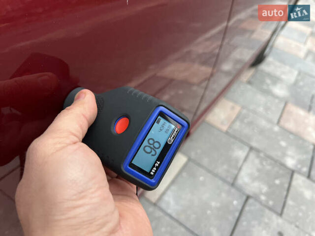 Красный Хонда Цивик, объемом двигателя 1.3 л и пробегом 321 тыс. км за 5650 $, фото 46 на Automoto.ua