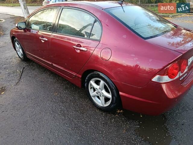 Красный Хонда Цивик, объемом двигателя 1.3 л и пробегом 320 тыс. км за 4700 $, фото 5 на Automoto.ua