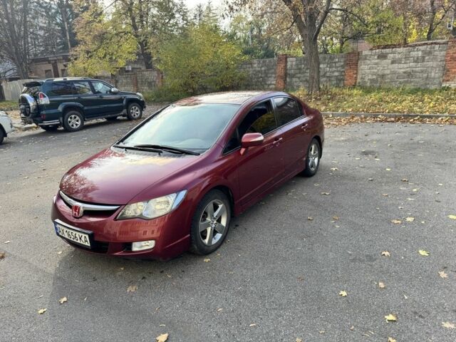Красный Хонда Цивик, объемом двигателя 1.8 л и пробегом 153 тыс. км за 6800 $, фото 1 на Automoto.ua