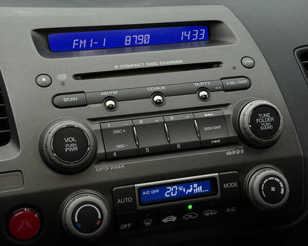 Червоний Хонда Сівік, об'ємом двигуна 1.8 л та пробігом 267 тис. км за 6200 $, фото 20 на Automoto.ua