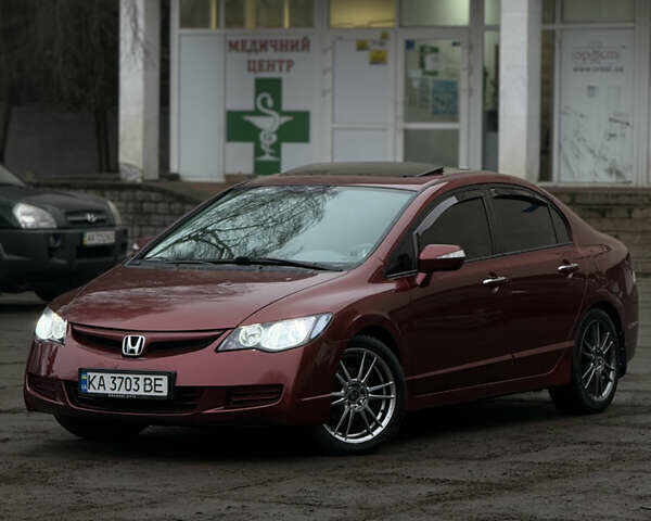 Червоний Хонда Сівік, об'ємом двигуна 1.8 л та пробігом 267 тис. км за 6200 $, фото 1 на Automoto.ua