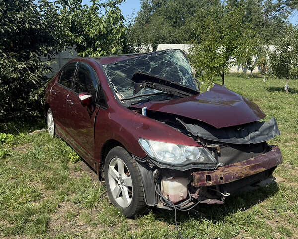 Красный Хонда Цивик, объемом двигателя 1.8 л и пробегом 155 тыс. км за 2000 $, фото 1 на Automoto.ua