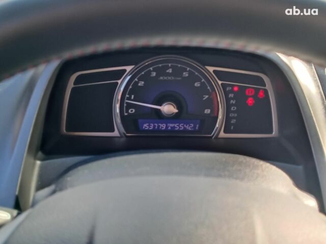 Красный Хонда Цивик, объемом двигателя 1.8 л и пробегом 154 тыс. км за 6990 $, фото 21 на Automoto.ua