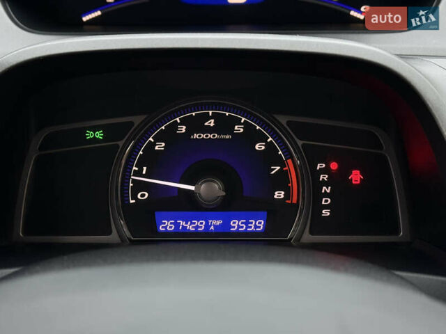 Червоний Хонда Сівік, об'ємом двигуна 1.8 л та пробігом 267 тис. км за 6200 $, фото 25 на Automoto.ua