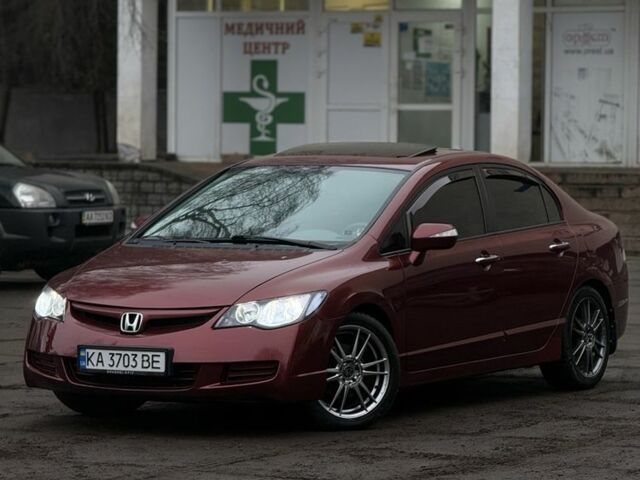 Червоний Хонда Сівік, об'ємом двигуна 1.8 л та пробігом 267 тис. км за 6200 $, фото 1 на Automoto.ua