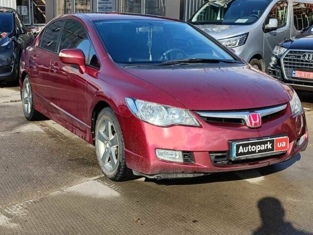 Червоний Хонда Сівік, об'ємом двигуна 1.8 л та пробігом 154 тис. км за 6990 $, фото 5 на Automoto.ua
