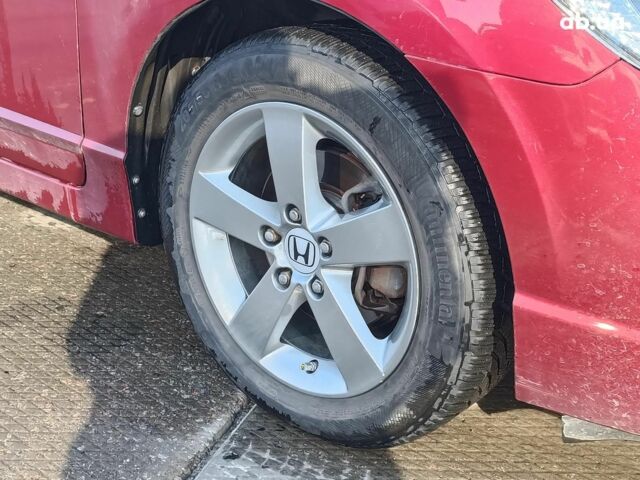 Красный Хонда Цивик, объемом двигателя 1.8 л и пробегом 154 тыс. км за 6990 $, фото 4 на Automoto.ua