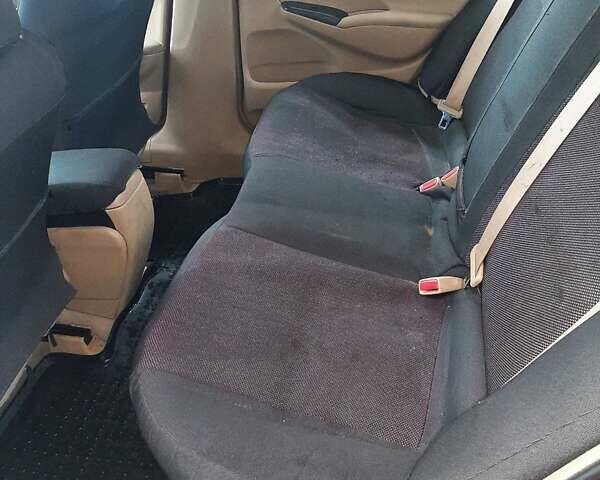 Красный Хонда Цивик, объемом двигателя 1.8 л и пробегом 211 тыс. км за 5200 $, фото 11 на Automoto.ua