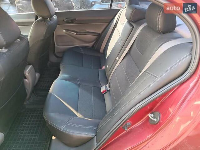 Червоний Хонда Сівік, об'ємом двигуна 1.8 л та пробігом 154 тис. км за 6990 $, фото 11 на Automoto.ua