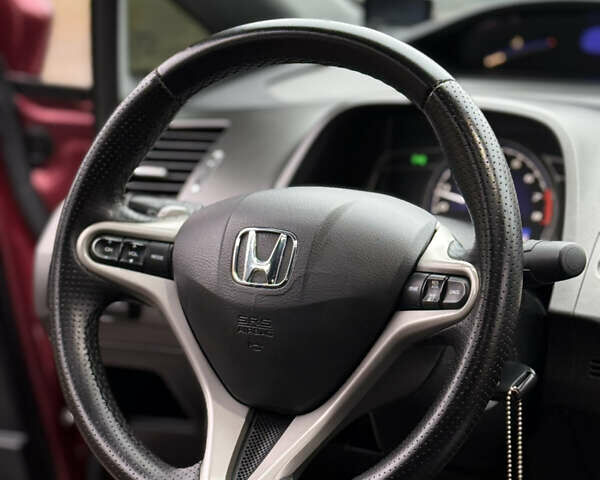 Червоний Хонда Сівік, об'ємом двигуна 1.8 л та пробігом 267 тис. км за 6200 $, фото 17 на Automoto.ua