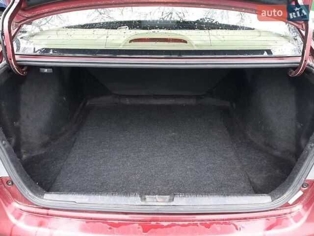 Красный Хонда Цивик, объемом двигателя 1.8 л и пробегом 211 тыс. км за 5200 $, фото 10 на Automoto.ua