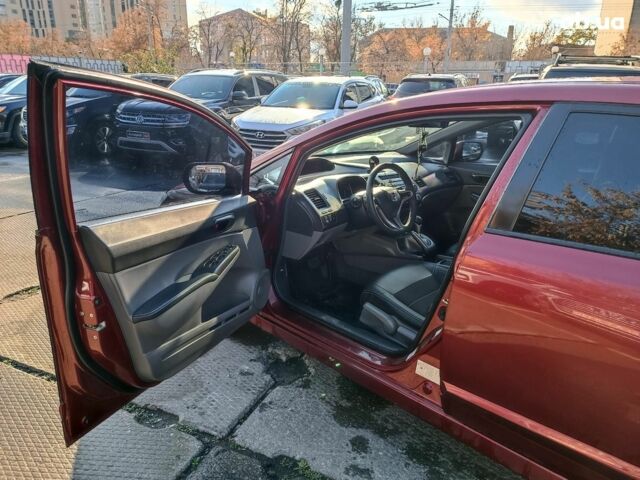 Красный Хонда Цивик, объемом двигателя 1.8 л и пробегом 154 тыс. км за 6990 $, фото 16 на Automoto.ua