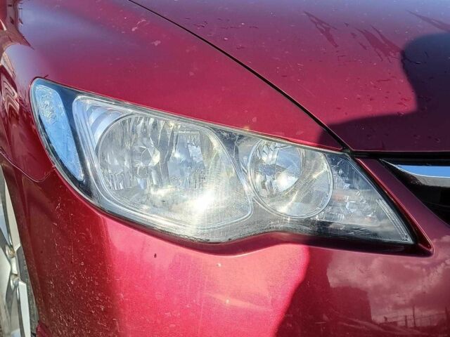 Червоний Хонда Сівік, об'ємом двигуна 1.8 л та пробігом 154 тис. км за 6990 $, фото 3 на Automoto.ua