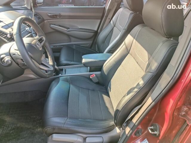 Красный Хонда Цивик, объемом двигателя 1.8 л и пробегом 154 тыс. км за 6990 $, фото 18 на Automoto.ua