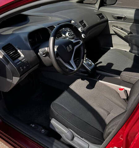 Красный Хонда Цивик, объемом двигателя 1.8 л и пробегом 208 тыс. км за 5900 $, фото 8 на Automoto.ua