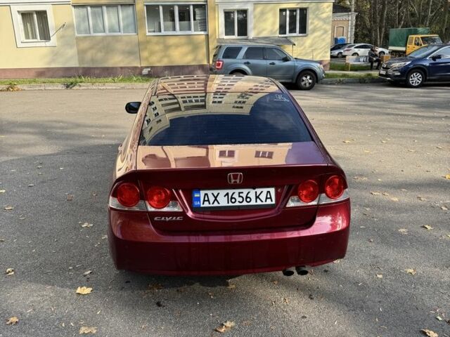 Красный Хонда Цивик, объемом двигателя 1.8 л и пробегом 153 тыс. км за 6800 $, фото 5 на Automoto.ua