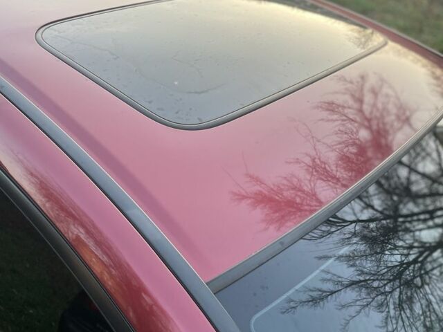 Красный Хонда Цивик, объемом двигателя 1.8 л и пробегом 198 тыс. км за 6400 $, фото 5 на Automoto.ua