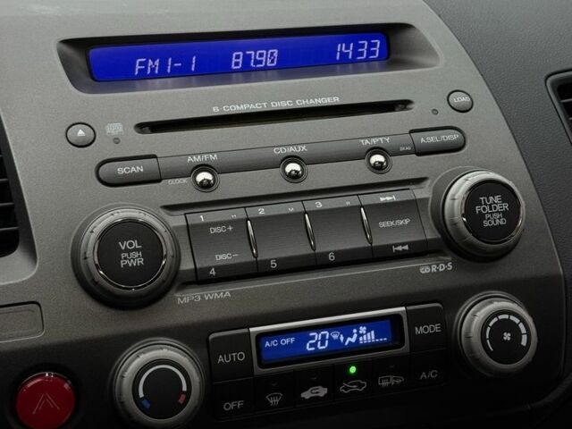 Червоний Хонда Сівік, об'ємом двигуна 1.8 л та пробігом 267 тис. км за 6200 $, фото 23 на Automoto.ua