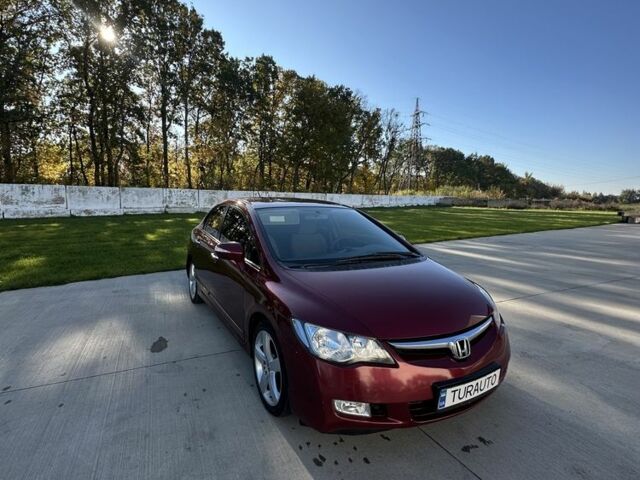 Хонда Цивик 2009 в Луцке на Automoto.ua Красный Хонда Цивик, объемом двигателя 1.3 л и пробегом 300 тыс. км за 4500 $, фото 2 на Automoto.ua