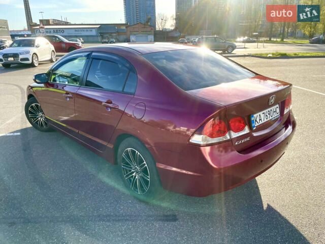 Красный Хонда Цивик, объемом двигателя 1.8 л и пробегом 291 тыс. км за 8000 $, фото 12 на Automoto.ua