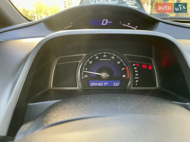 Красный Хонда Цивик, объемом двигателя 1.8 л и пробегом 291 тыс. км за 8000 $, фото 22 на Automoto.ua