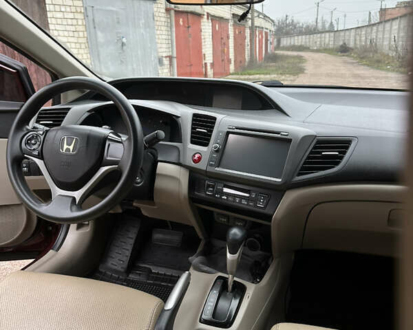 Красный Хонда Цивик, объемом двигателя 1.8 л и пробегом 100 тыс. км за 11500 $, фото 37 на Automoto.ua