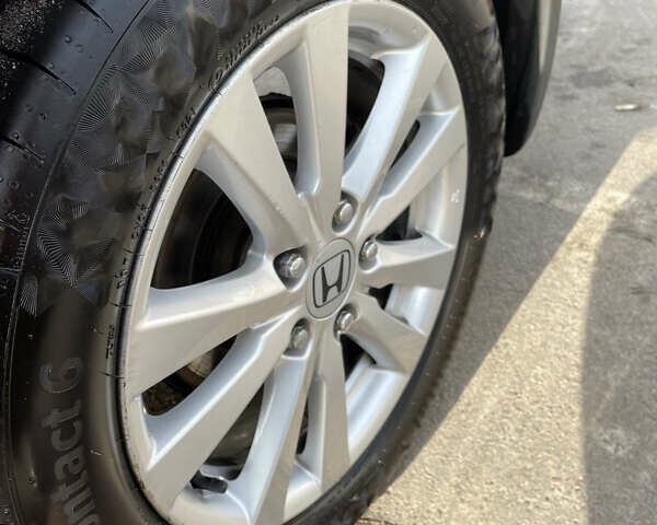 Красный Хонда Цивик, объемом двигателя 1.8 л и пробегом 100 тыс. км за 11500 $, фото 53 на Automoto.ua