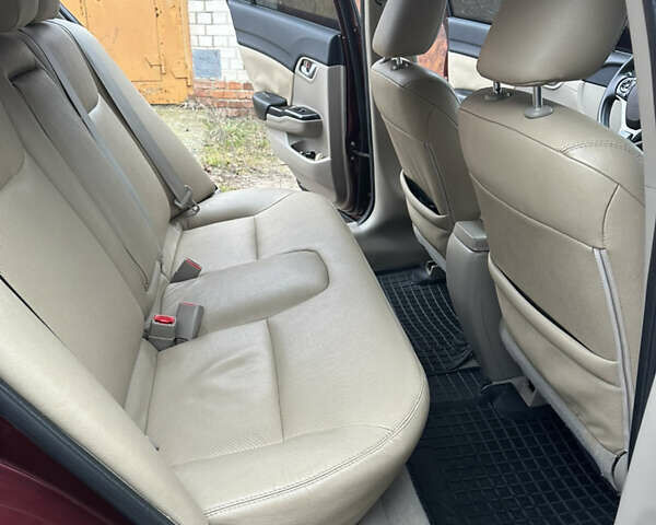 Красный Хонда Цивик, объемом двигателя 1.8 л и пробегом 100 тыс. км за 11500 $, фото 35 на Automoto.ua