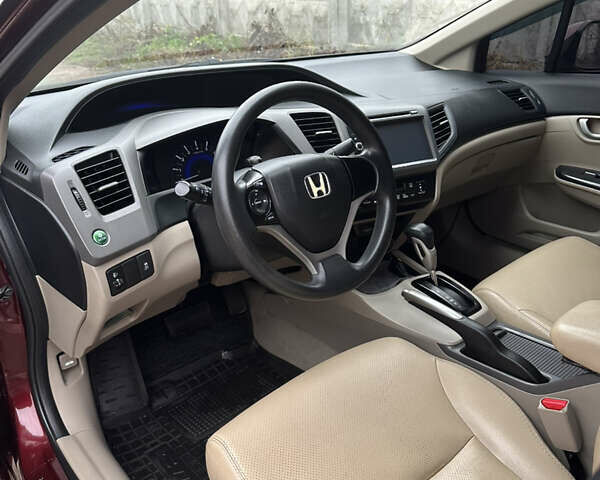 Красный Хонда Цивик, объемом двигателя 1.8 л и пробегом 100 тыс. км за 11500 $, фото 21 на Automoto.ua