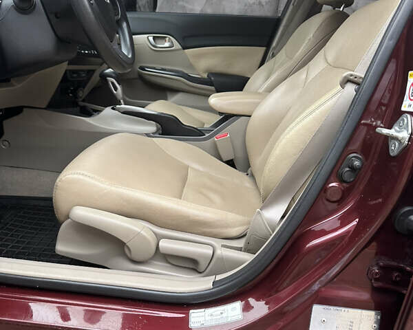 Красный Хонда Цивик, объемом двигателя 1.8 л и пробегом 100 тыс. км за 11500 $, фото 24 на Automoto.ua