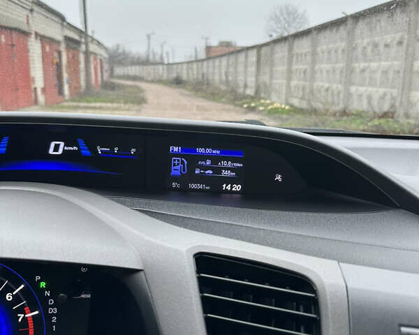 Красный Хонда Цивик, объемом двигателя 1.8 л и пробегом 100 тыс. км за 11500 $, фото 52 на Automoto.ua