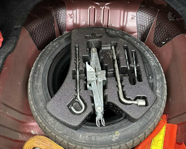 Красный Хонда Цивик, объемом двигателя 1.8 л и пробегом 100 тыс. км за 11500 $, фото 47 на Automoto.ua