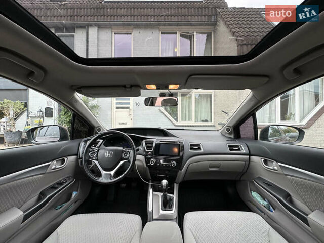 Красный Хонда Цивик, объемом двигателя 1.8 л и пробегом 182 тыс. км за 11000 $, фото 8 на Automoto.ua