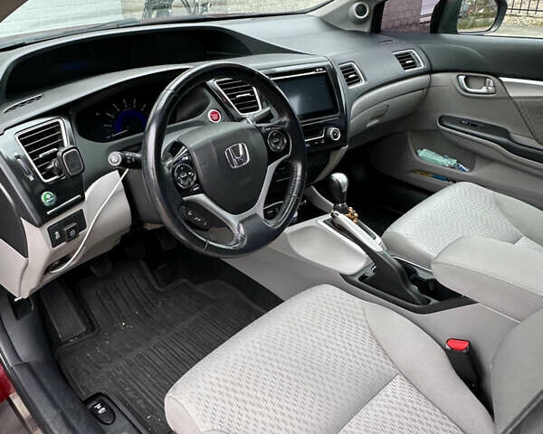 Красный Хонда Цивик, объемом двигателя 1.8 л и пробегом 182 тыс. км за 11000 $, фото 9 на Automoto.ua