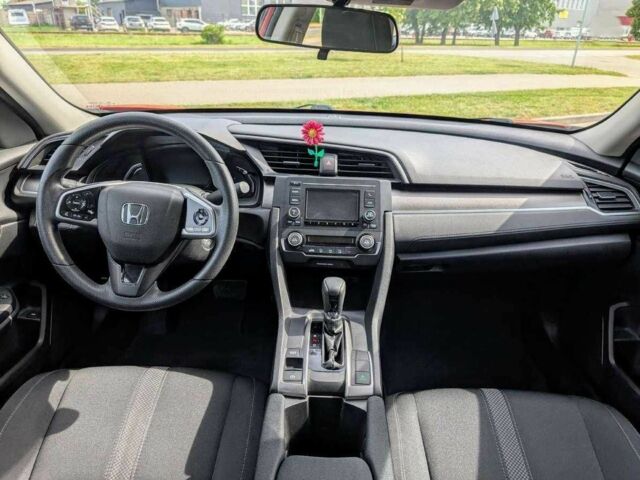 Красный Хонда Цивик, объемом двигателя 0 л и пробегом 73 тыс. км за 10700 $, фото 11 на Automoto.ua