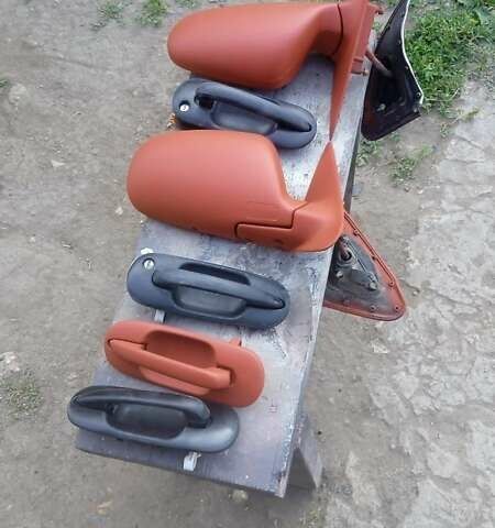 Червоний Хонда Сівік, об'ємом двигуна 1.4 л та пробігом 200 тис. км за 5200 $, фото 2 на Automoto.ua